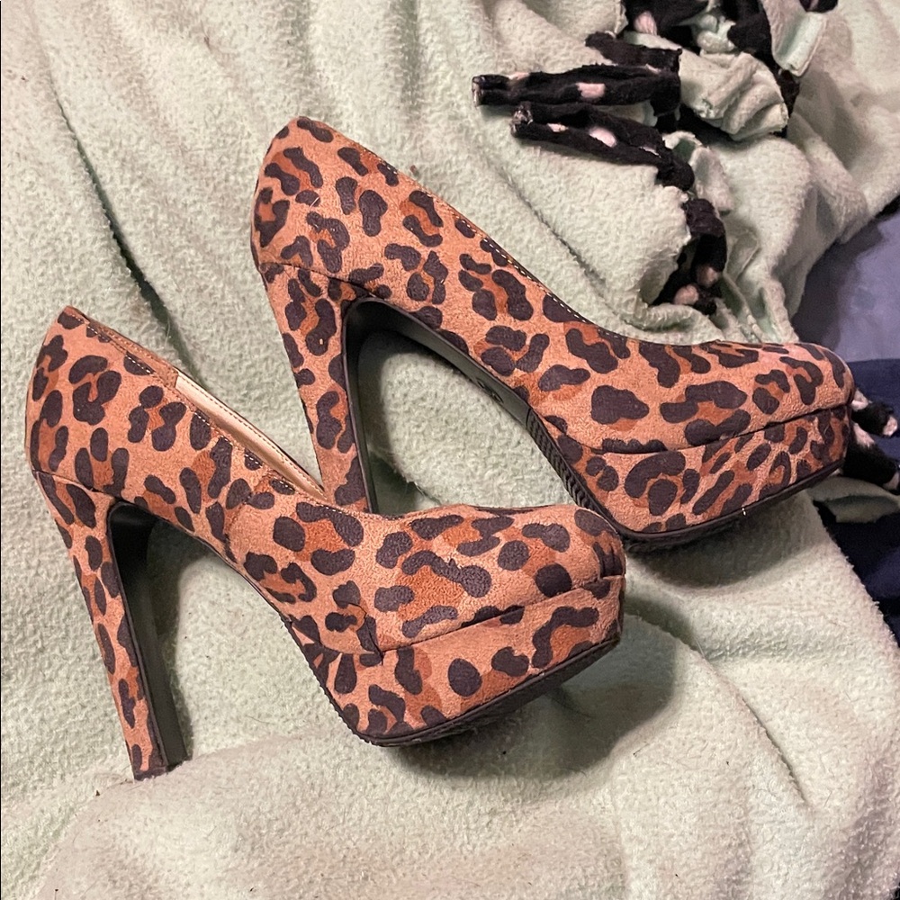 Massimo Brown Leopard Print Heels